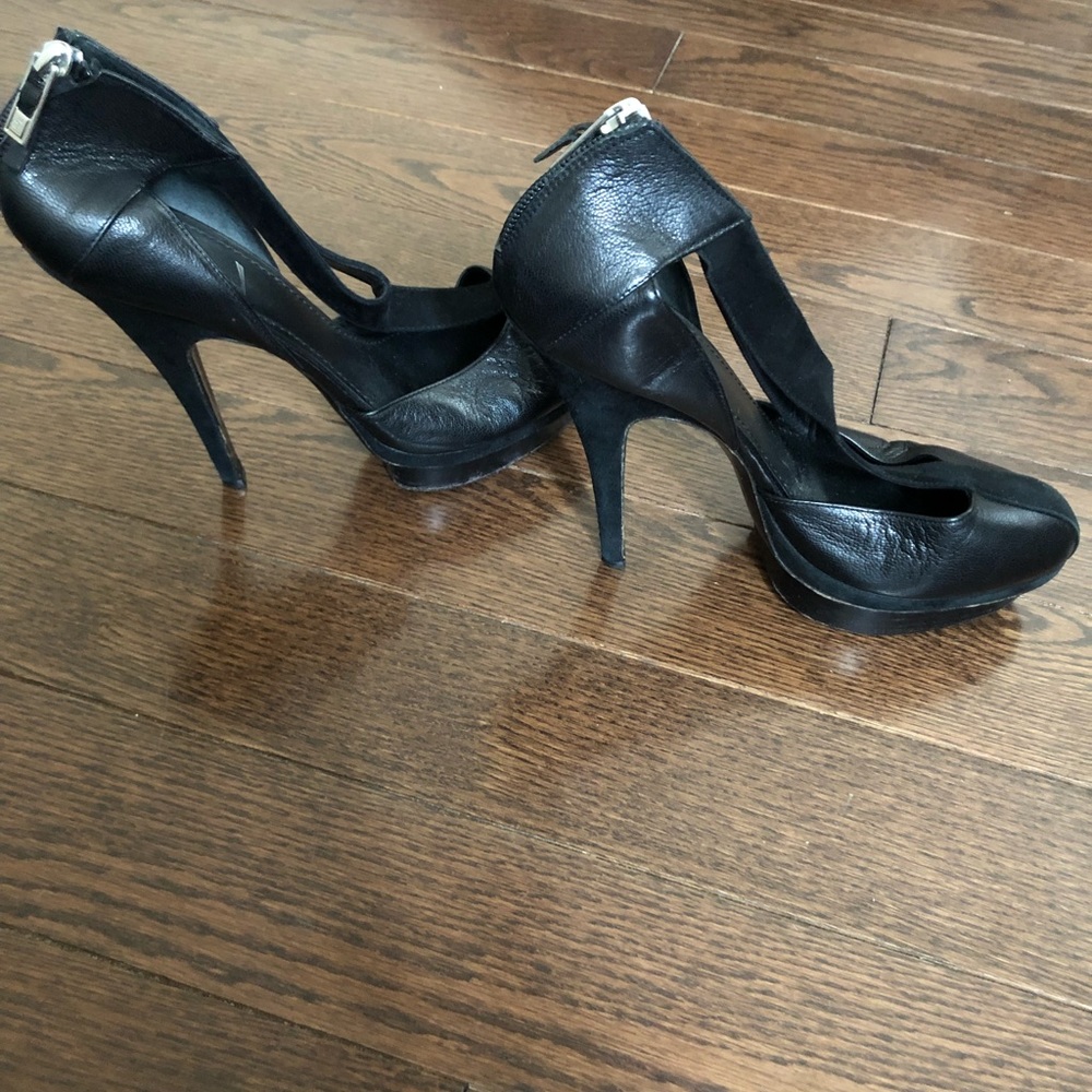 Saint Laurent shoe - Picture 3 of 3